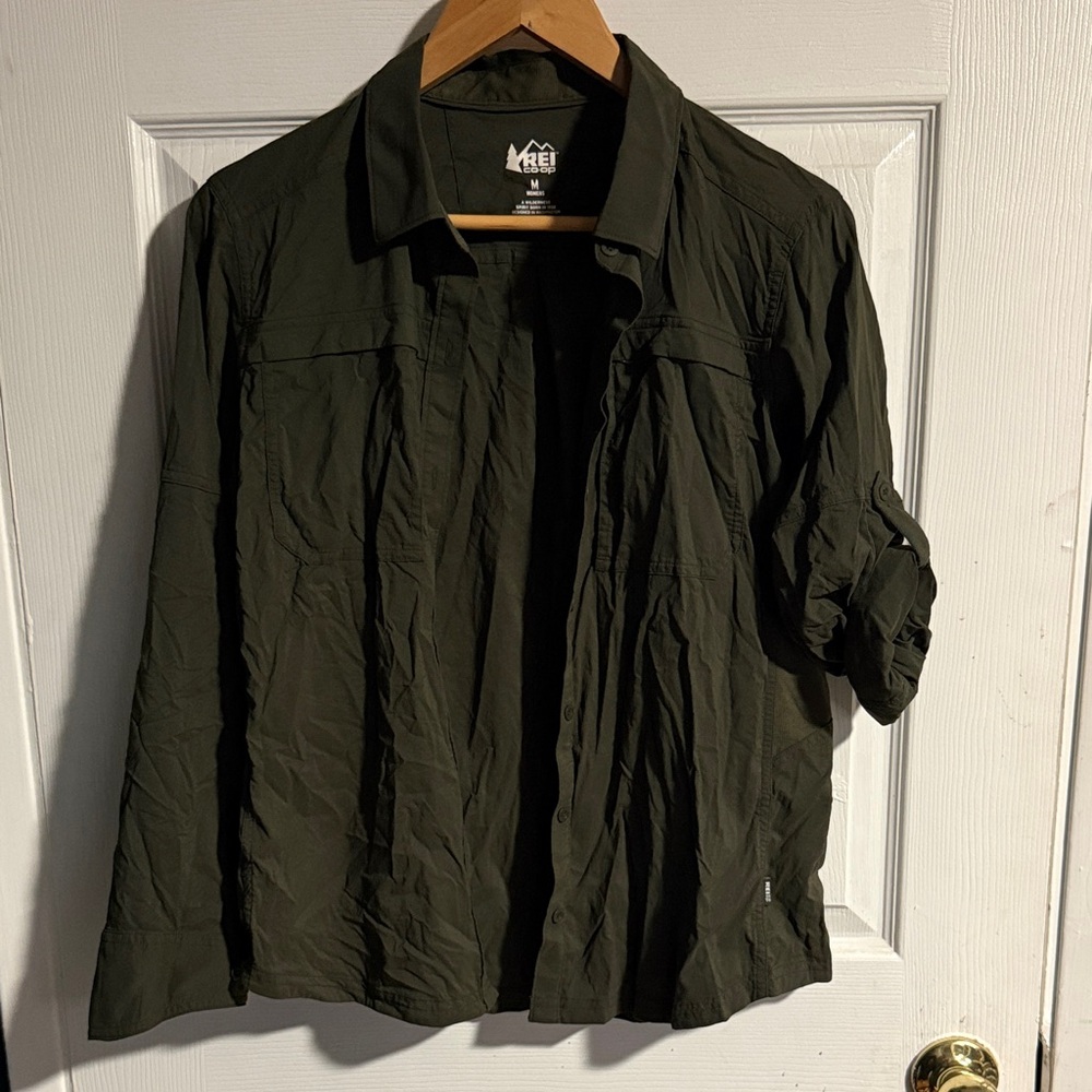 REI Women’s Sahara Button Up